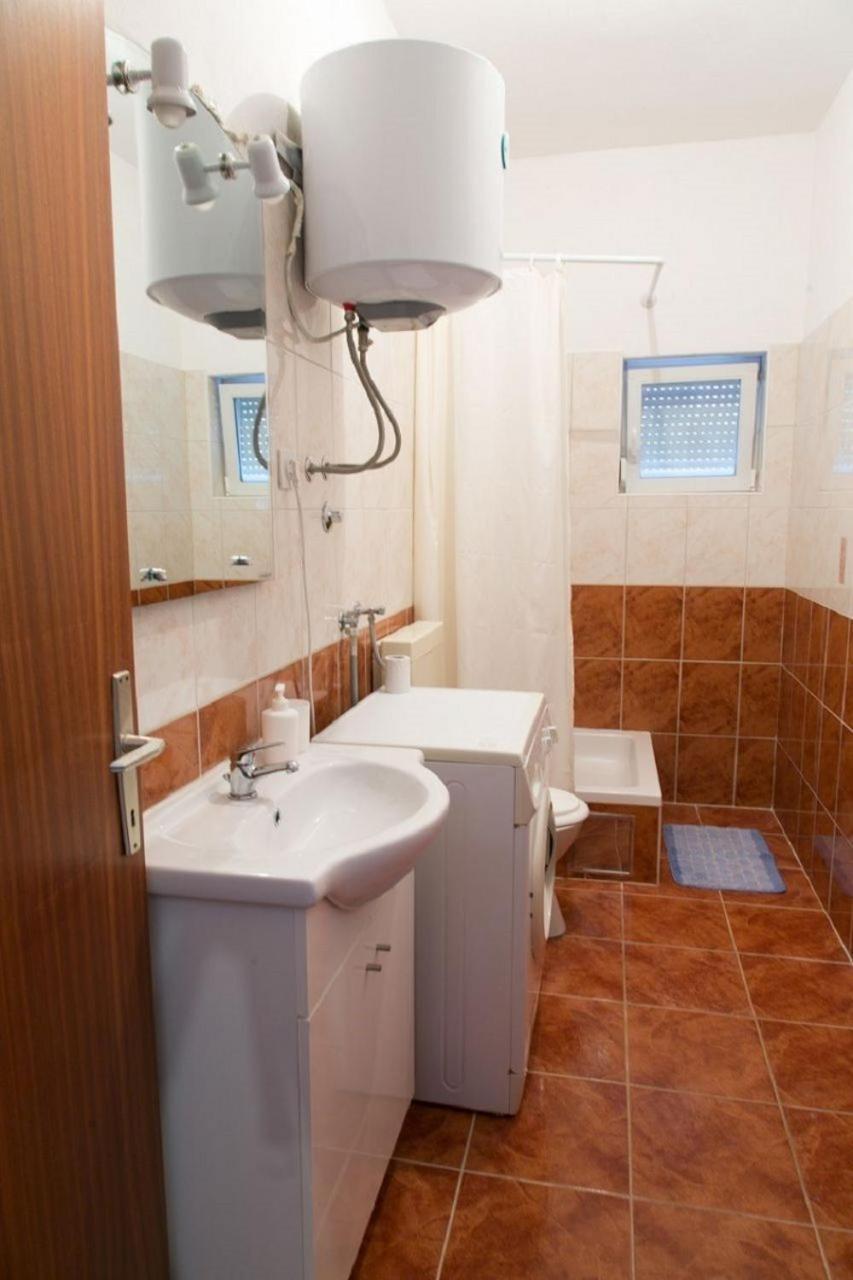 Apartments Ivica - 150M From Sea تروغير المظهر الخارجي الصورة